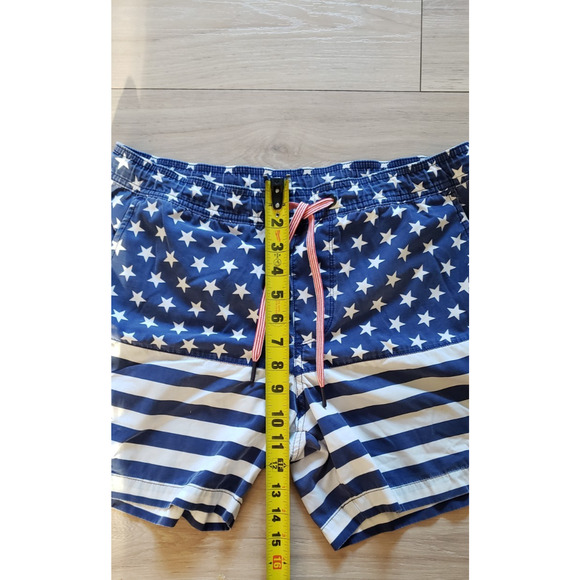 GAP Swim Shorts Lot Mens S 2pc USA Flag & Beige Floral Print Trunks Boardshorts - Picture 10 of 11